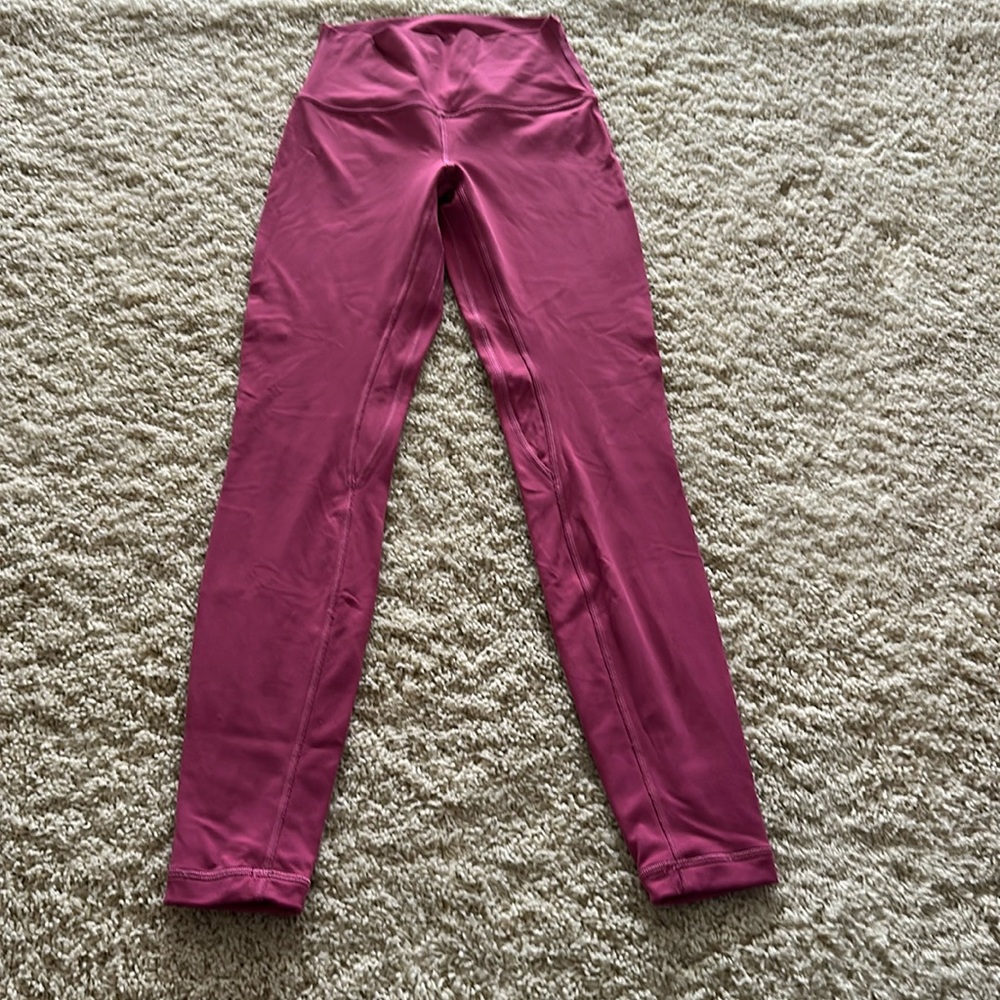 Lululemon pink 28” size 4 align leggings